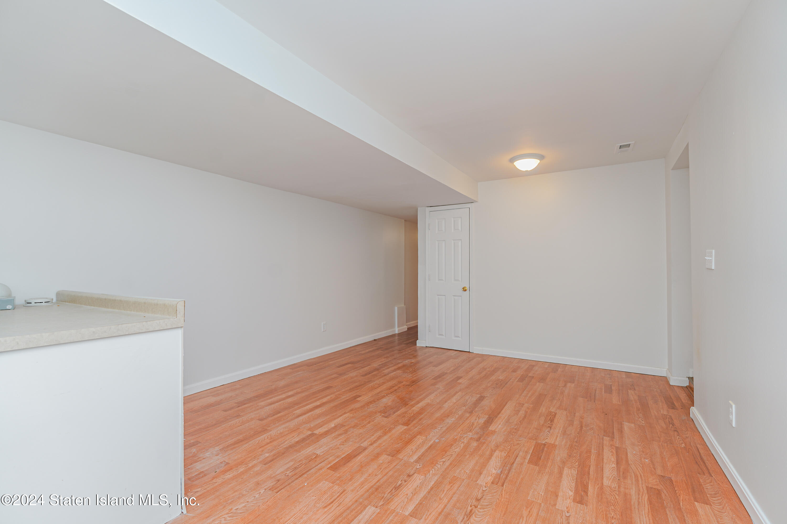 109 Harris Lane, Staten Island, New York image 33