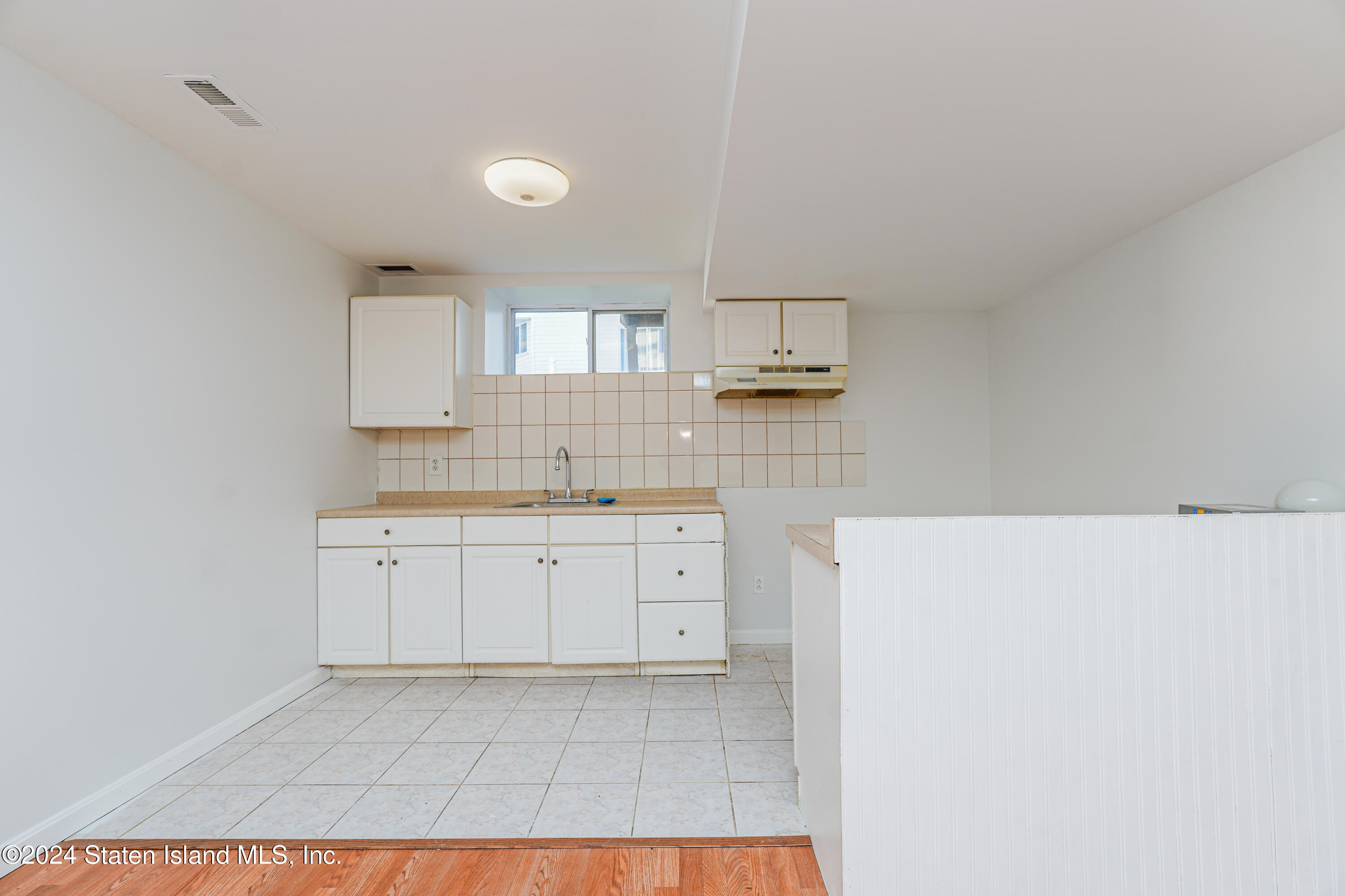 109 Harris Lane, Staten Island, New York image 31