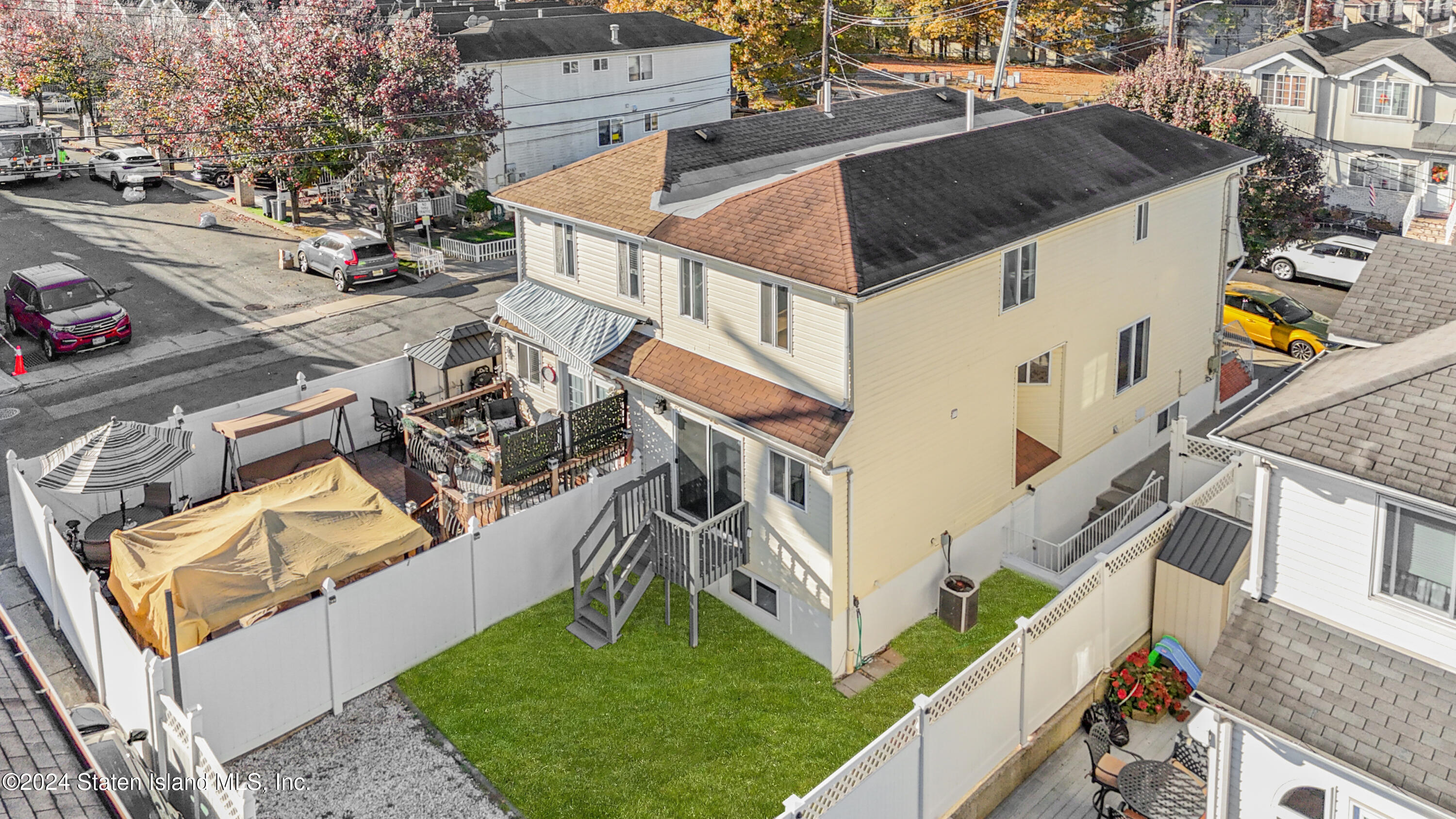109 Harris Lane, Staten Island, New York image 37