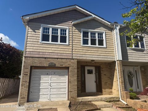 Photo of 42 Elwood Avenue #42, Staten Island, NY 10314 (MLS # 2602407)