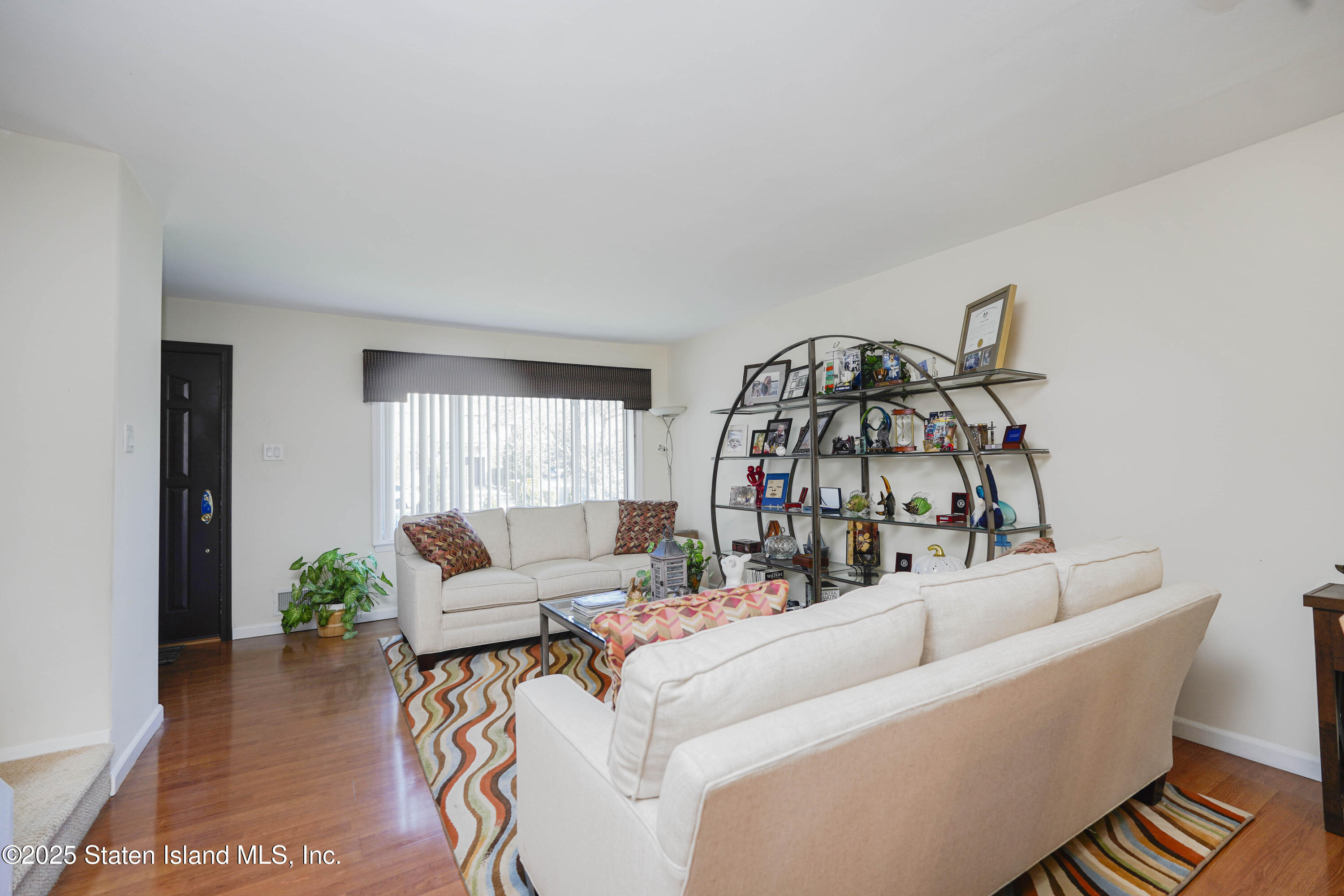 40 Amy Court, Staten Island, New York image 7