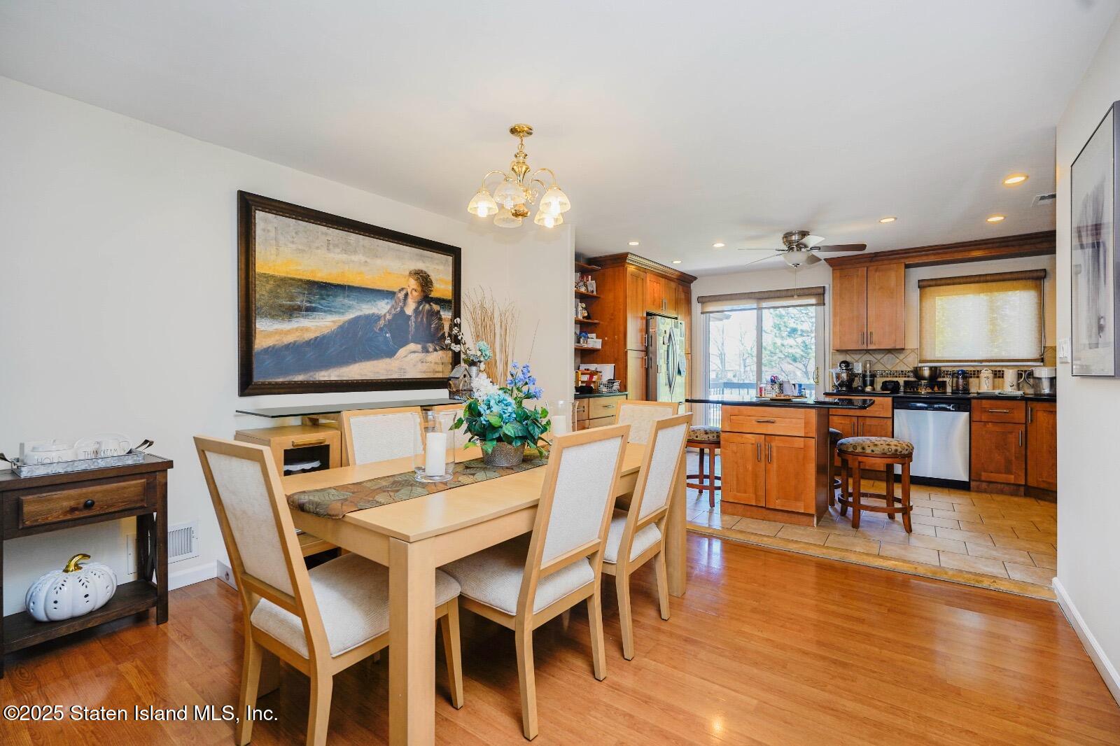40 Amy Court, Staten Island, New York image 9