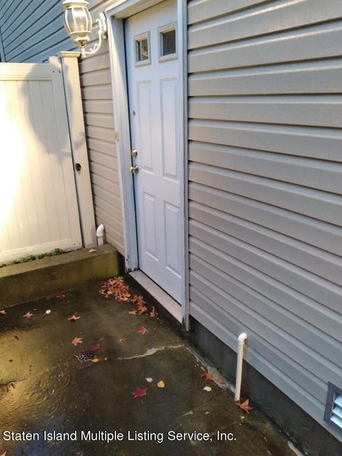 Photo of 303 Sprague Avenue #2, Staten Island, NY 10307 (MLS # 1158826)