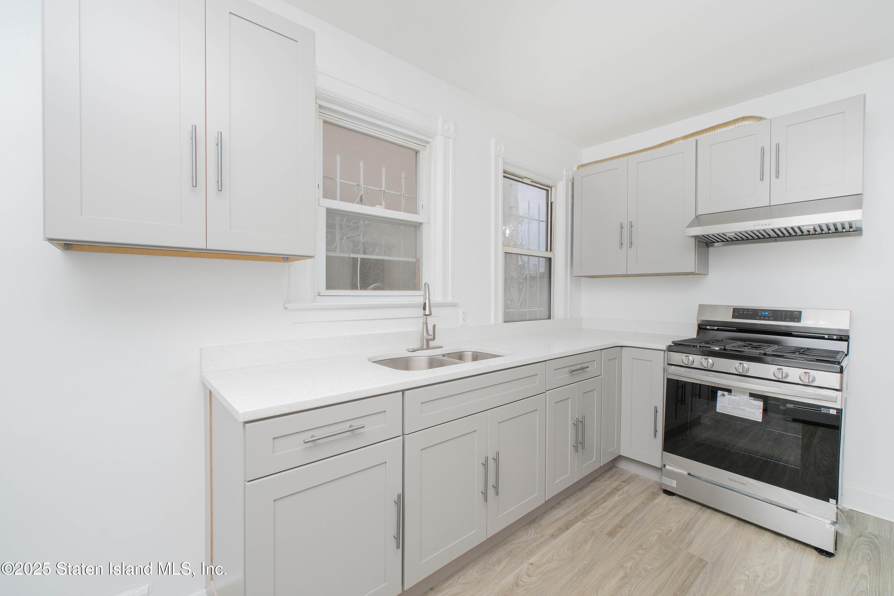 416 Westervelt Avenue, Staten Island, New York image 24