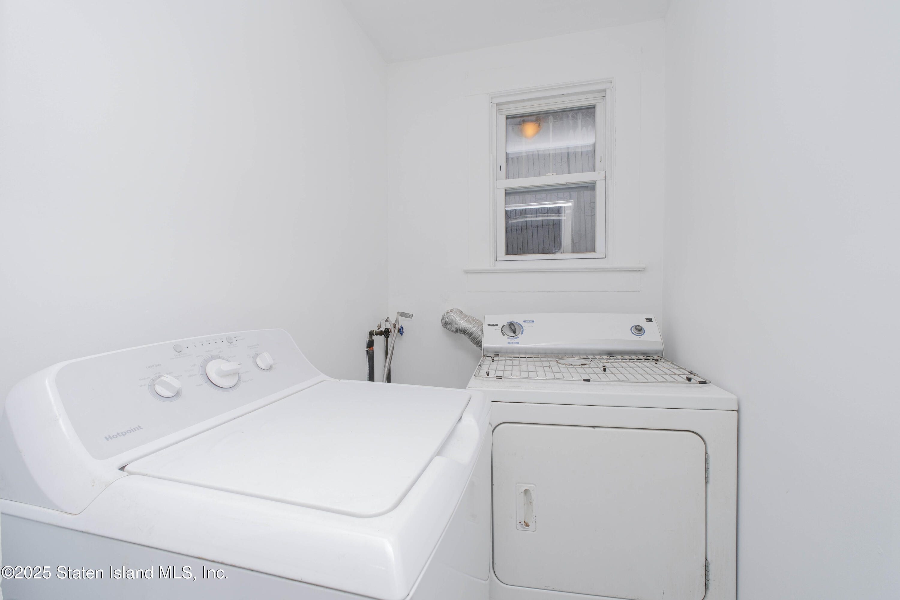 416 Westervelt Avenue, Staten Island, New York image 25