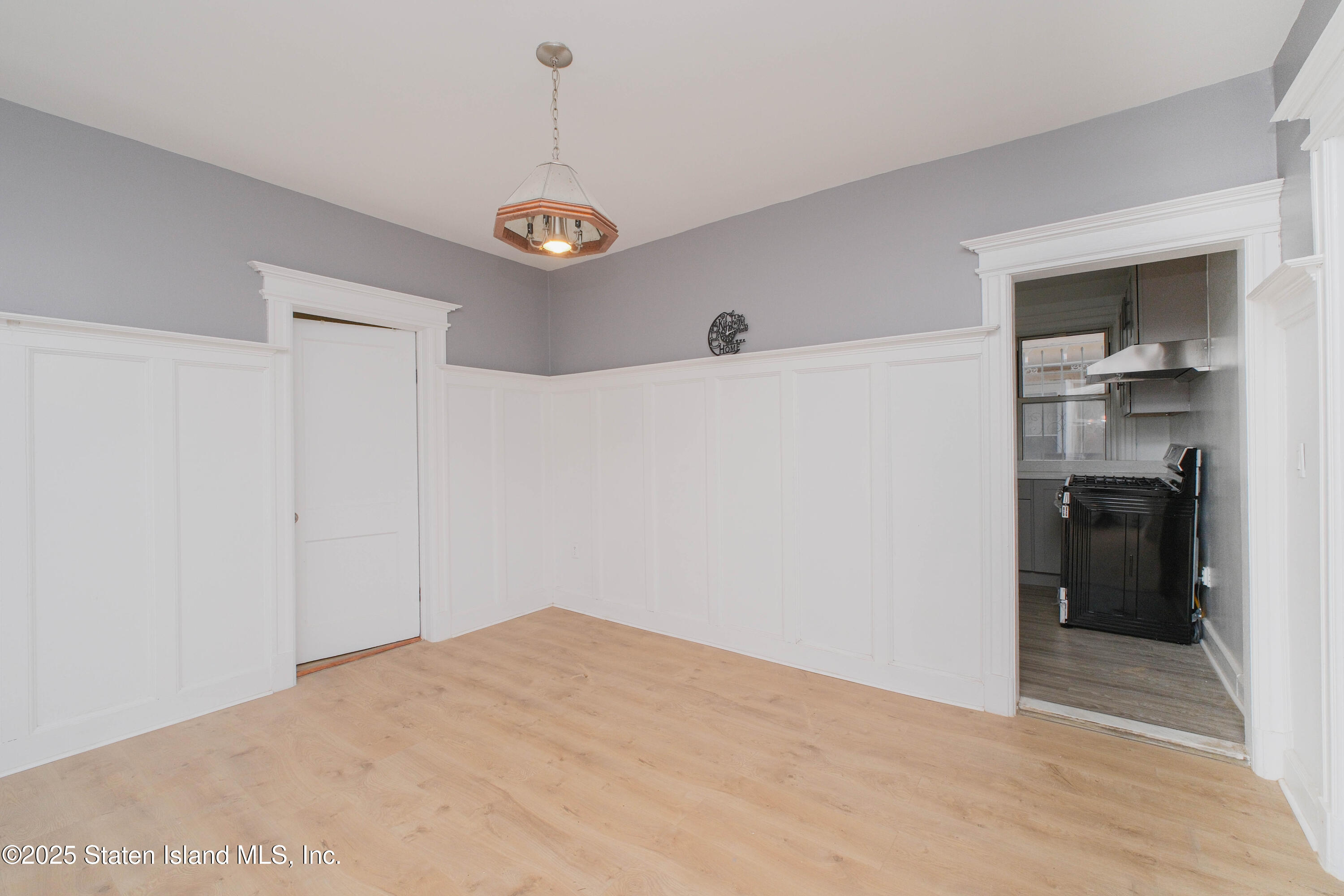 416 Westervelt Avenue, Staten Island, New York image 17