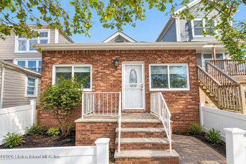 Photo of 177 Father Capodanno Boulevard, Staten Island, NY 10305 (MLS # 2606000)