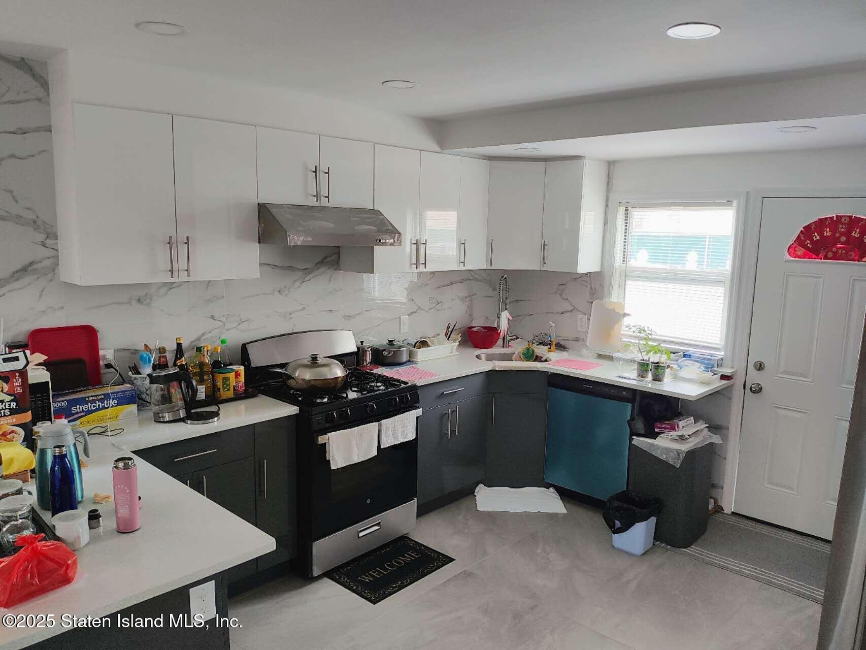 164 Grimsby Street #C, Staten Island, New York image 3