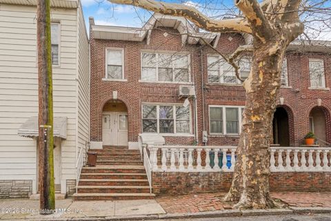 Photo of 106 Gatling Place, Brooklyn, NY 11209 (MLS # 2601283)