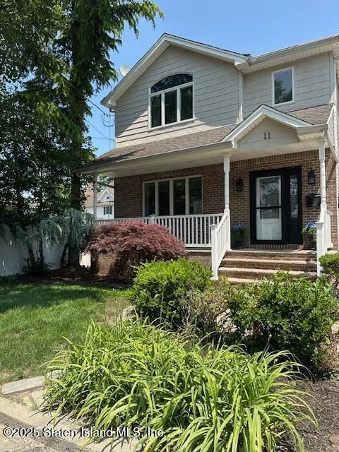Photo of 11 Satterlee Street, Staten Island, NY 10307 (MLS # 2503278)