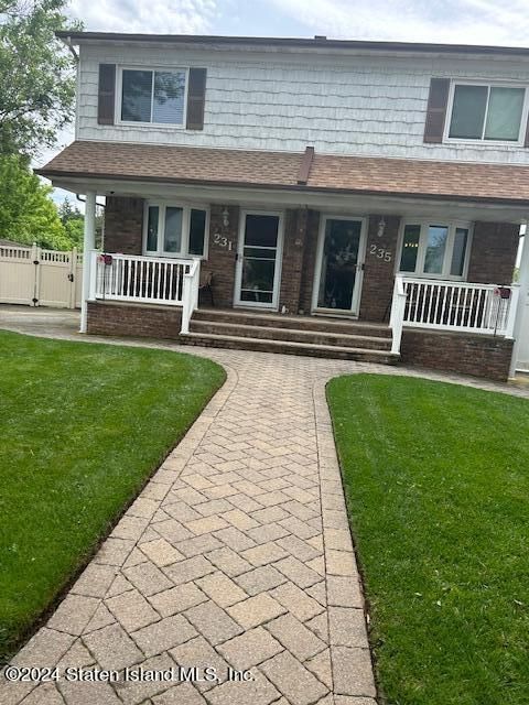 Photo of 231 Woehrle Avenue, Staten Island, NY 10312 (MLS # 2403063)