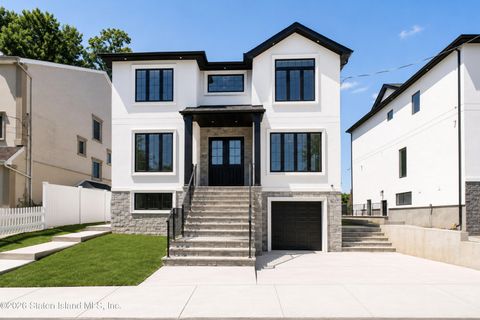 Photo of 23 Edwin Street, Staten Island, NY 10312 (MLS # 2604199)