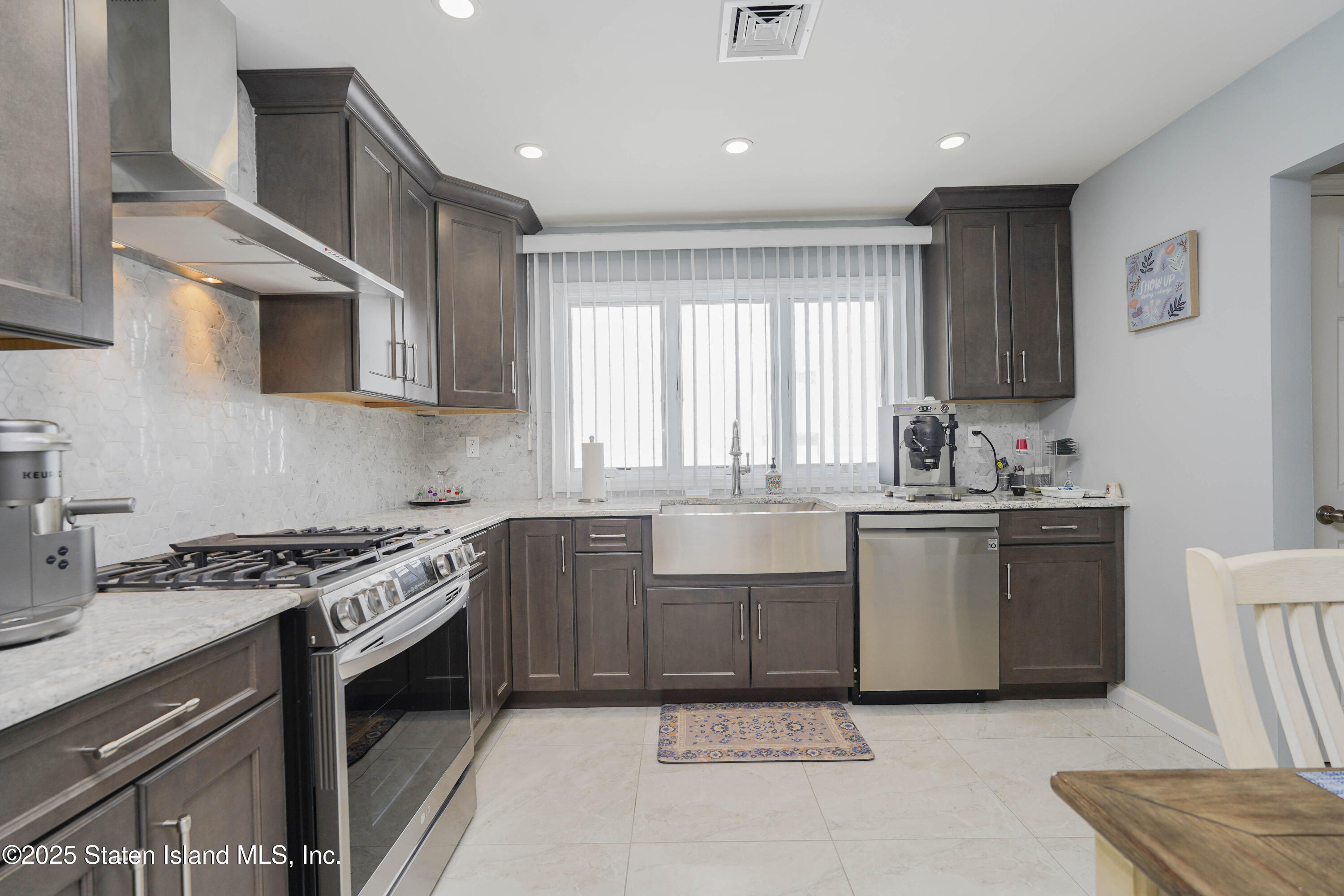 136 Bionia Avenue, Staten Island, New York image 16