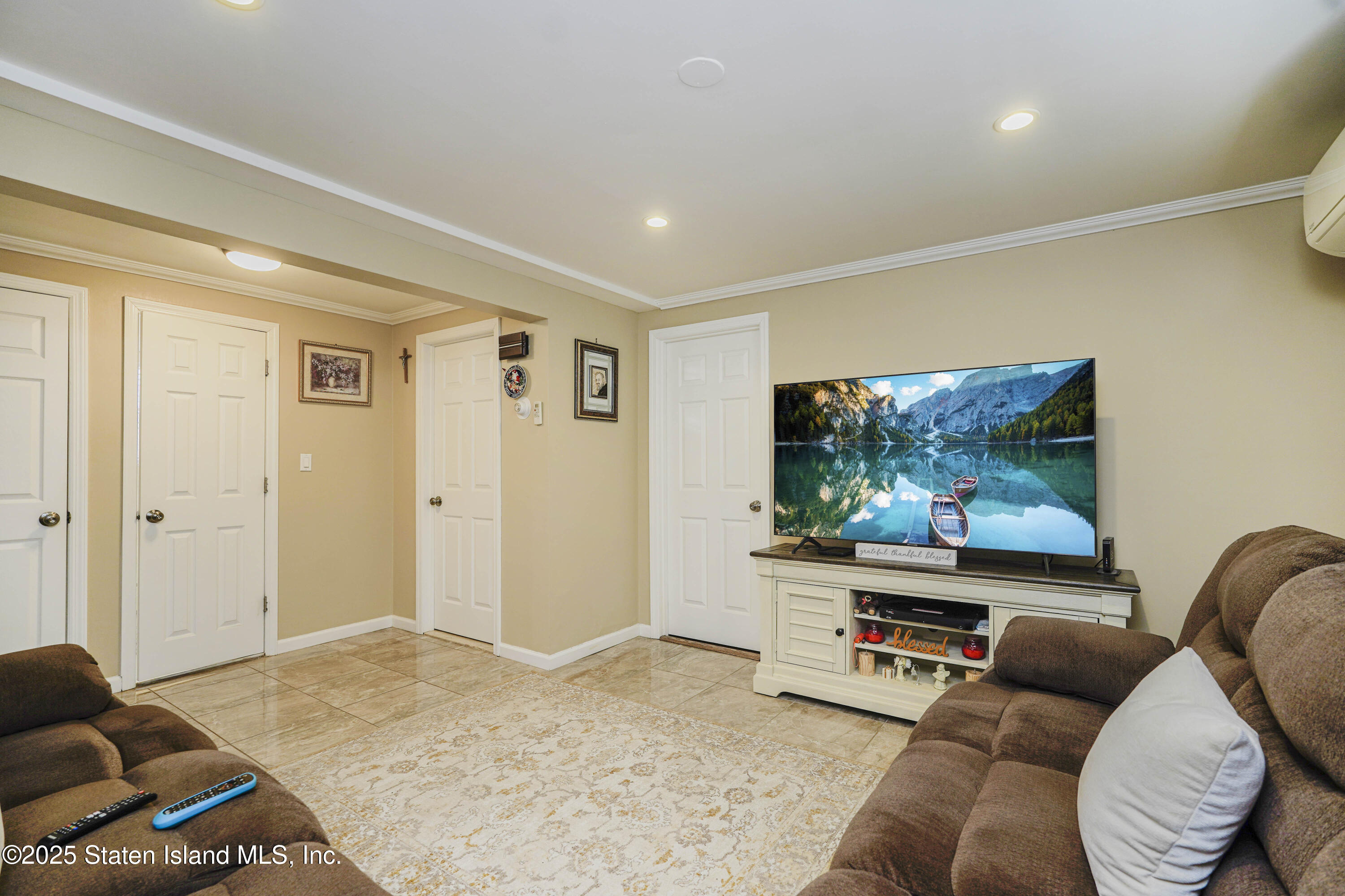136 Bionia Avenue, Staten Island, New York image 29