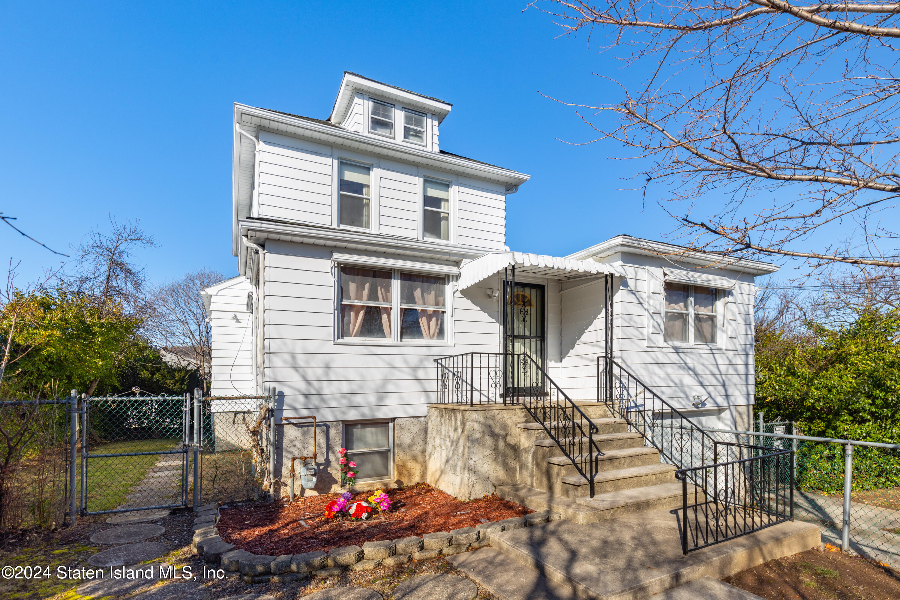 432 Neckar Avenue, Staten Island, New York image 5