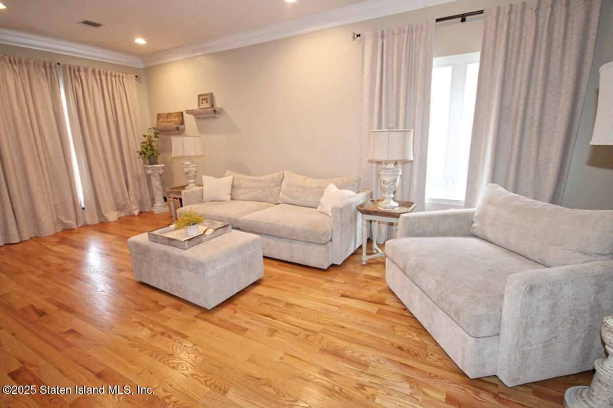 37 Billings Street, Staten Island, New York image 6