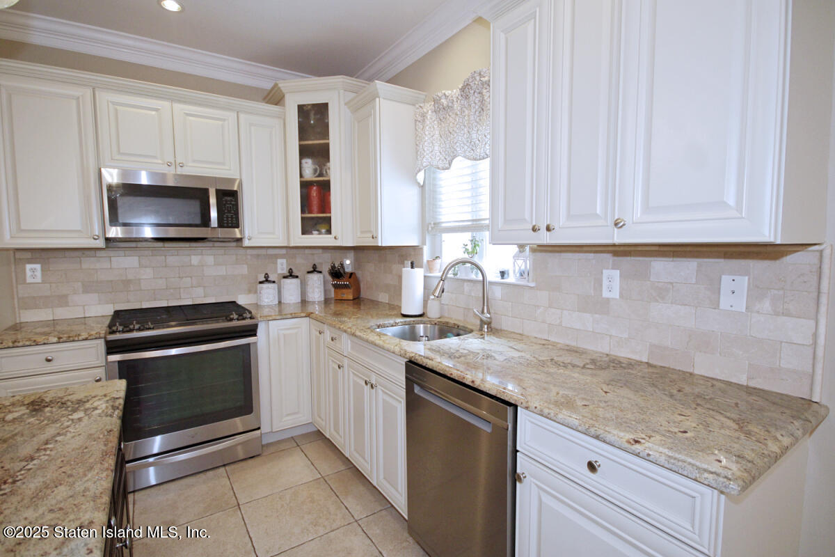 37 Billings Street, Staten Island, New York image 11