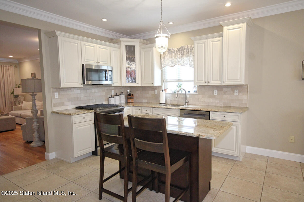 37 Billings Street, Staten Island, New York image 9