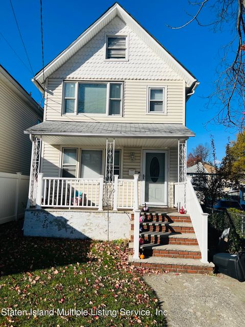 Photo of 42 Bush Avenue, Staten Island, NY 10303 (MLS # 1165436)