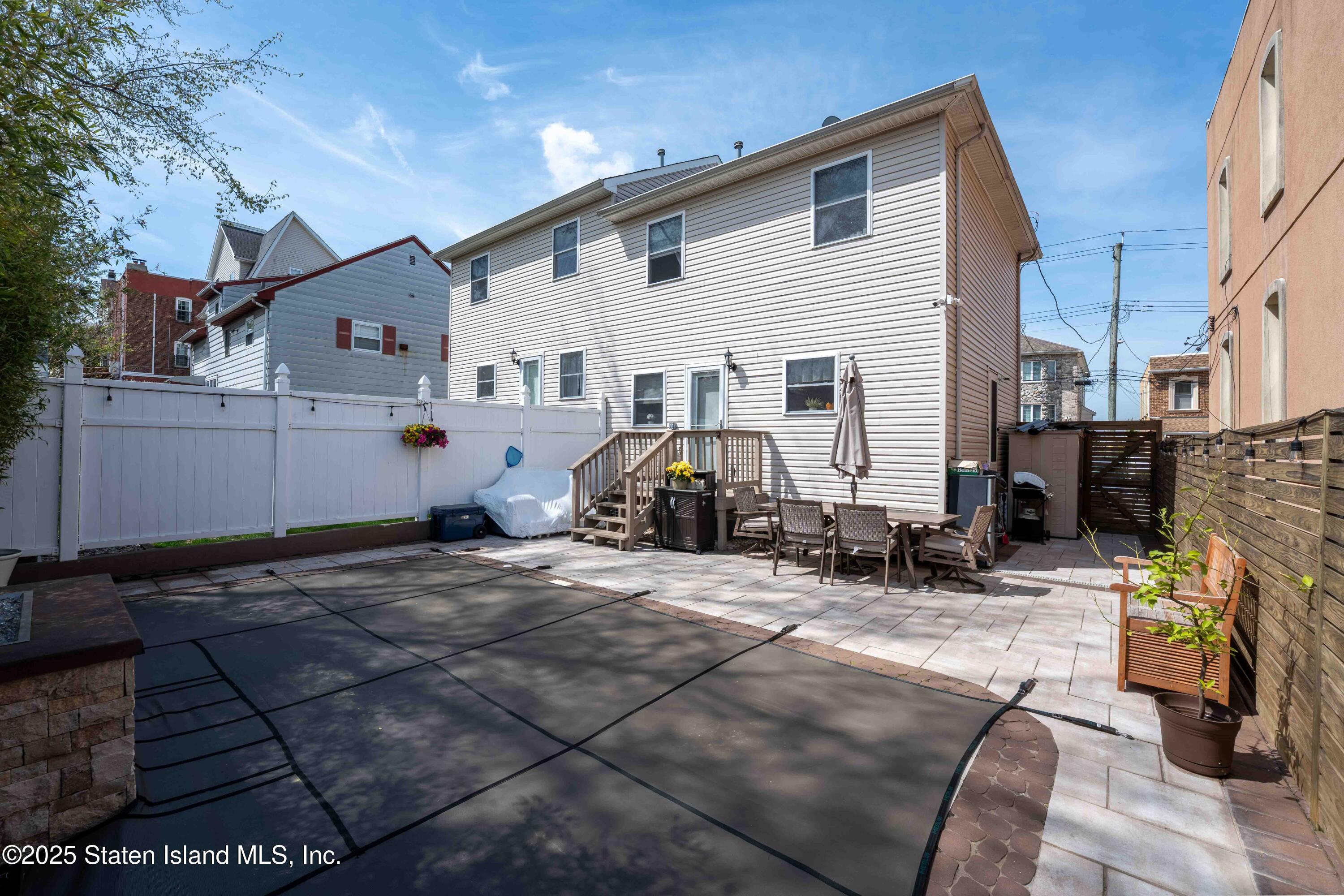 237 Livingston Avenue, Staten Island, New York image 24