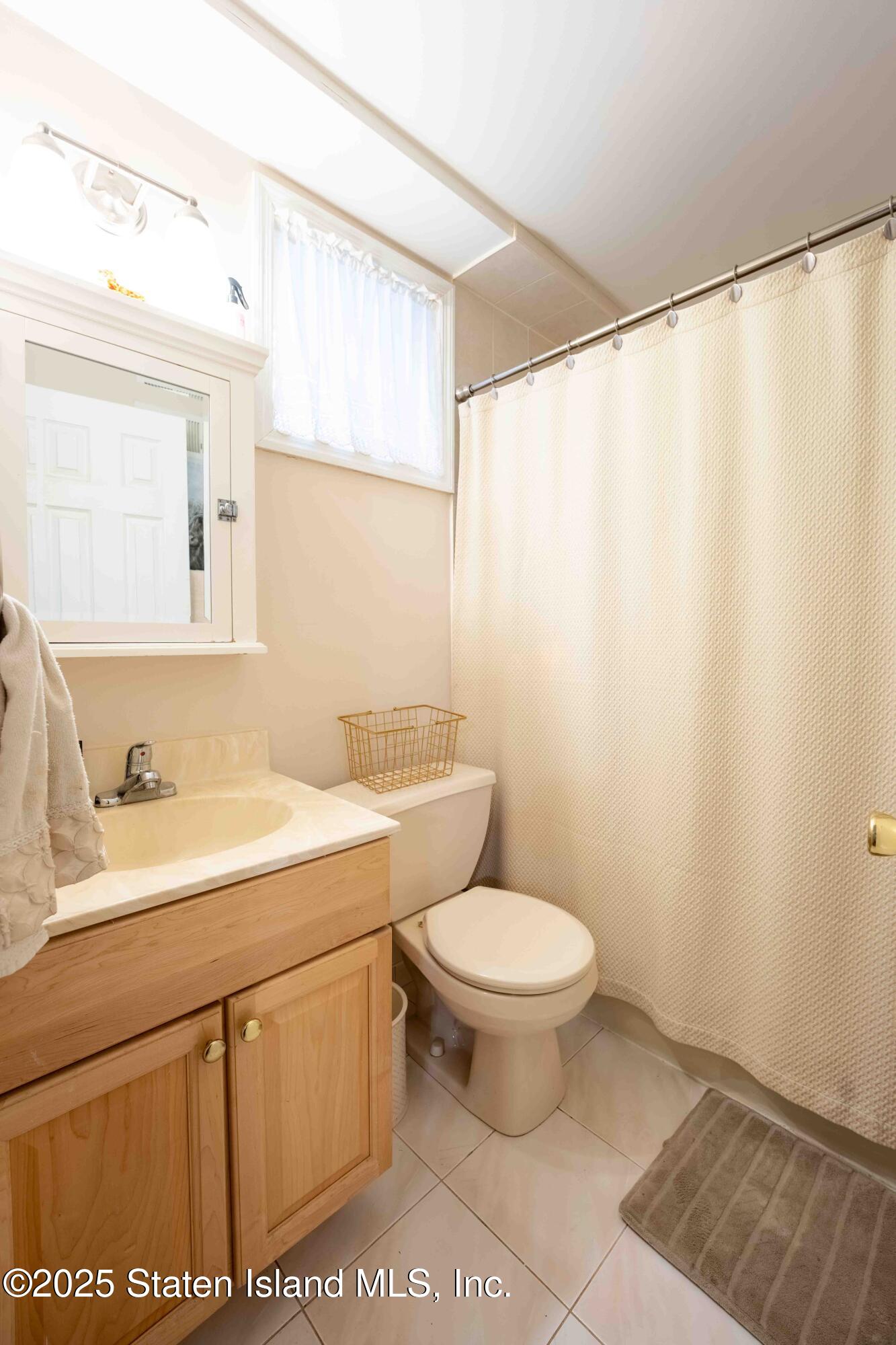 237 Livingston Avenue, Staten Island, New York image 21