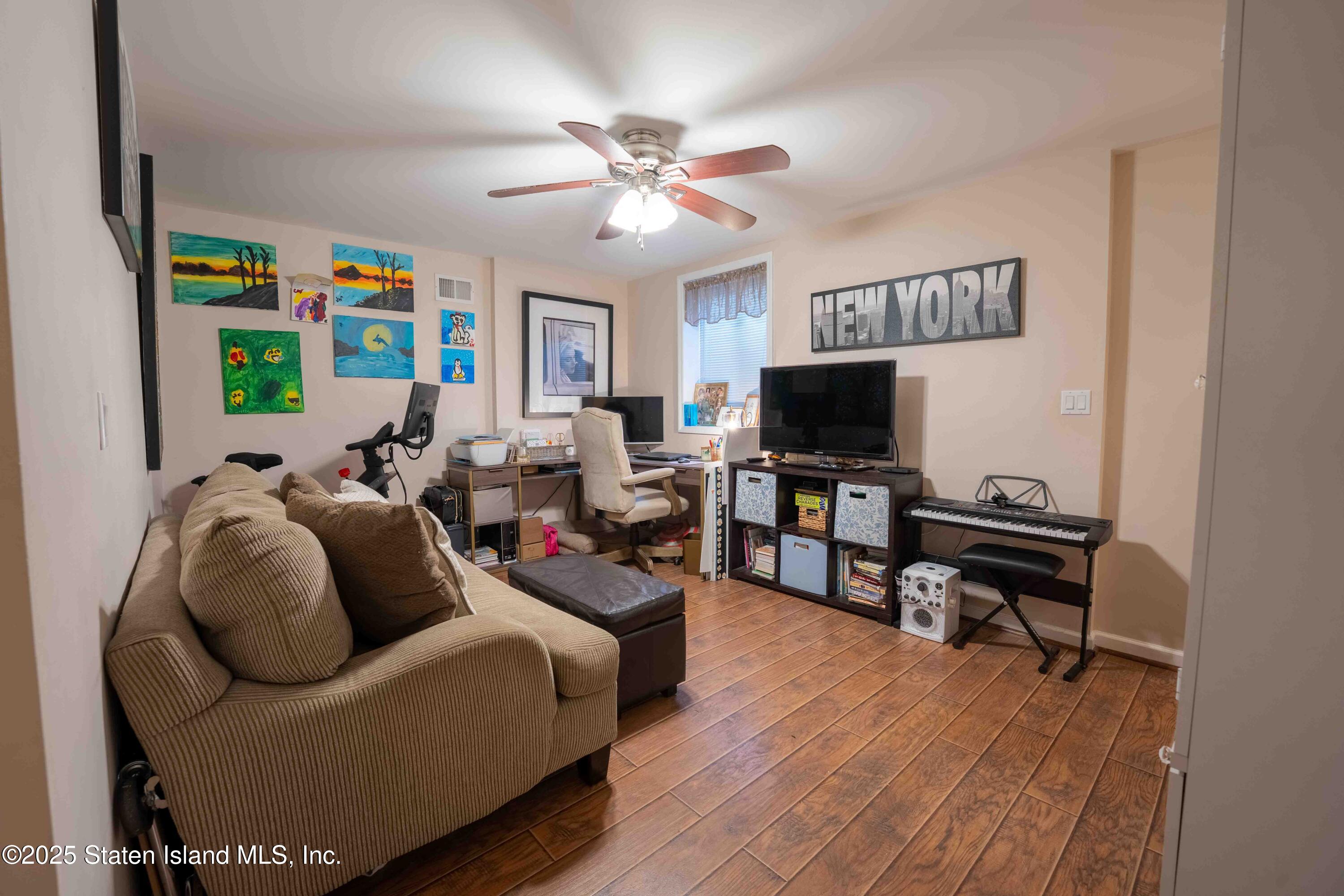 237 Livingston Avenue, Staten Island, New York image 22