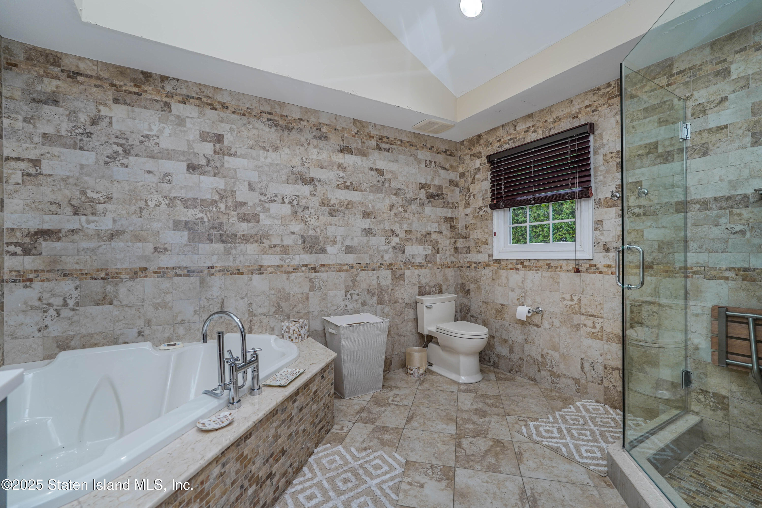 62 Ruxton Avenue, Staten Island, New York image 43