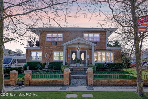 Photo of 234 Cleveland Avenue, Staten Island, NY 10308 (MLS # 2501793)