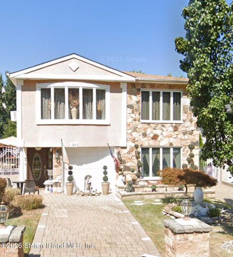 Photo of 59 Oak Lane, Staten Island, NY 10312 (MLS # 2601006)