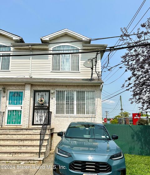 Photo of 15 Margo Loop, Staten Island, NY 10301 (MLS # 2404704)