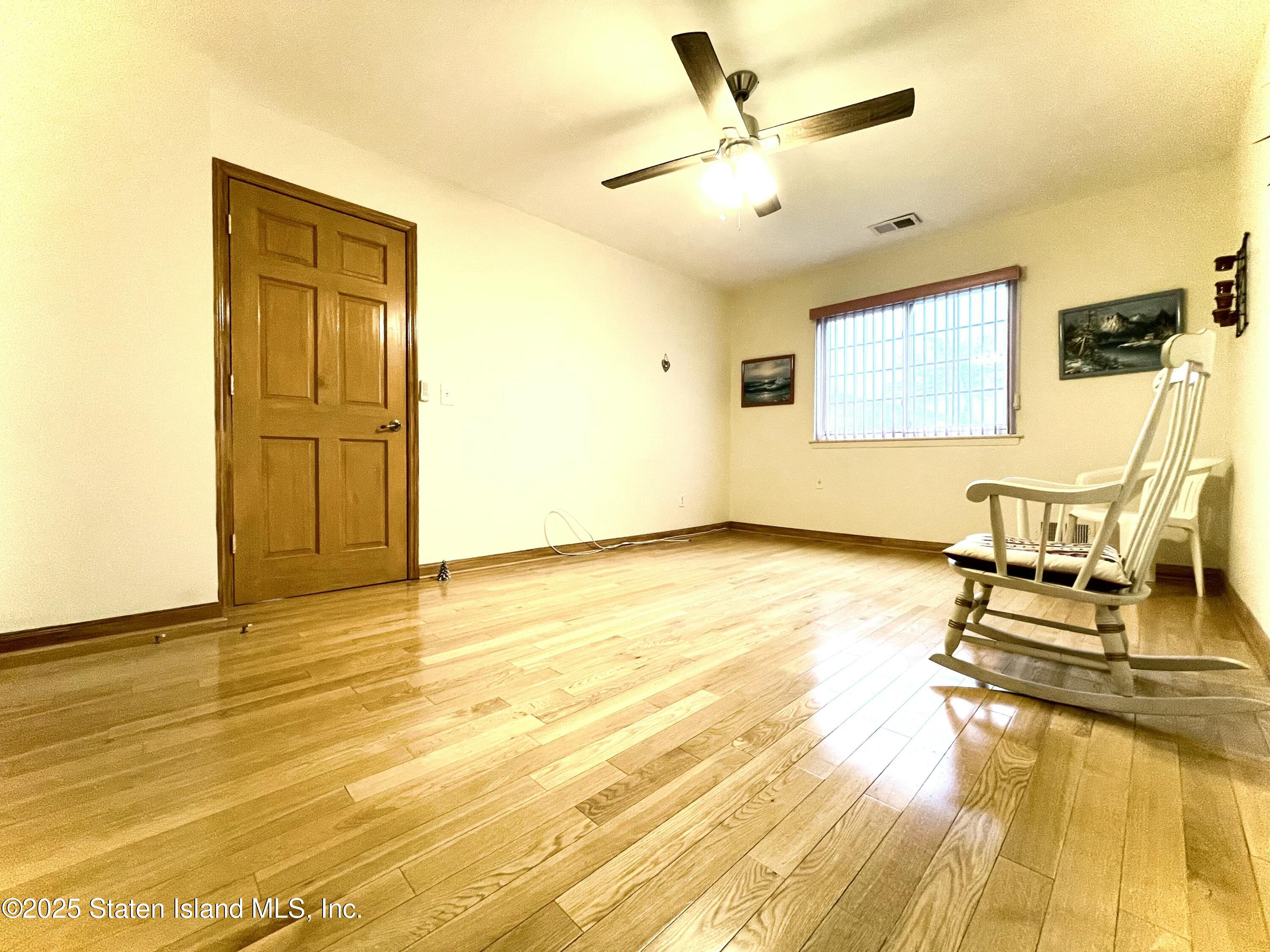 575 Correll Avenue, Staten Island, New York image 15