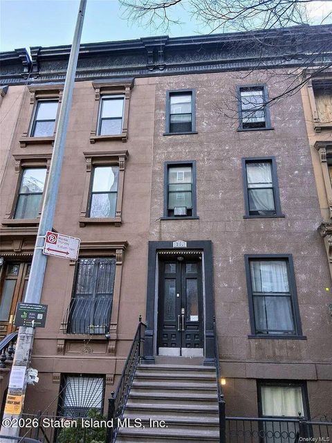 Photo of 251 W 131st Street, New York, NY 10027 (MLS # 2600370)