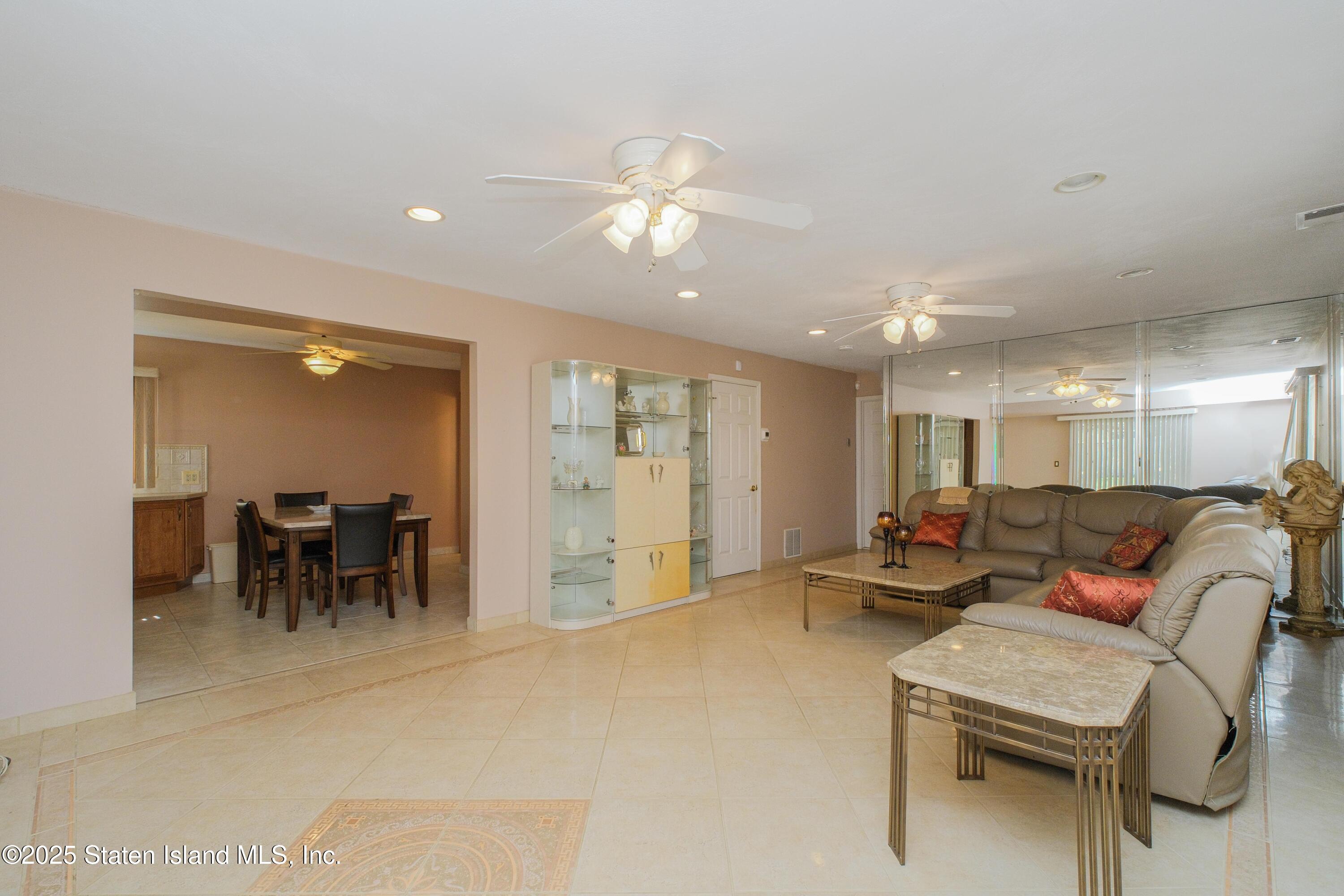 43 Fern Avenue, Staten Island, New York image 16