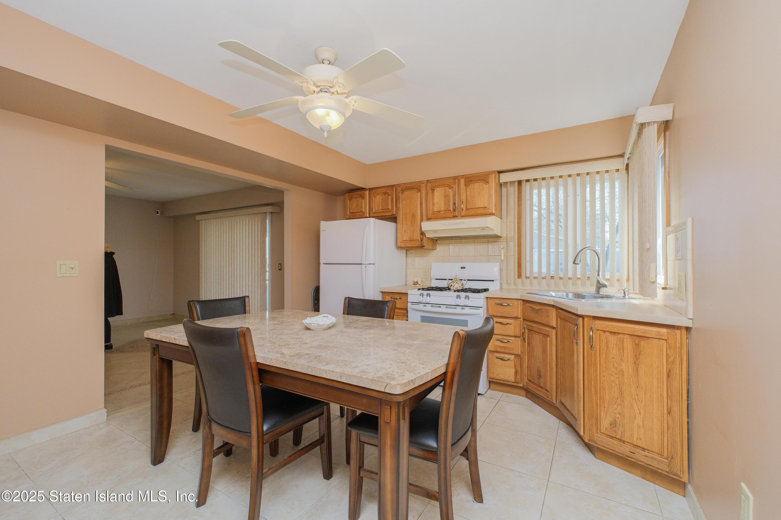 43 Fern Avenue, Staten Island, New York image 17
