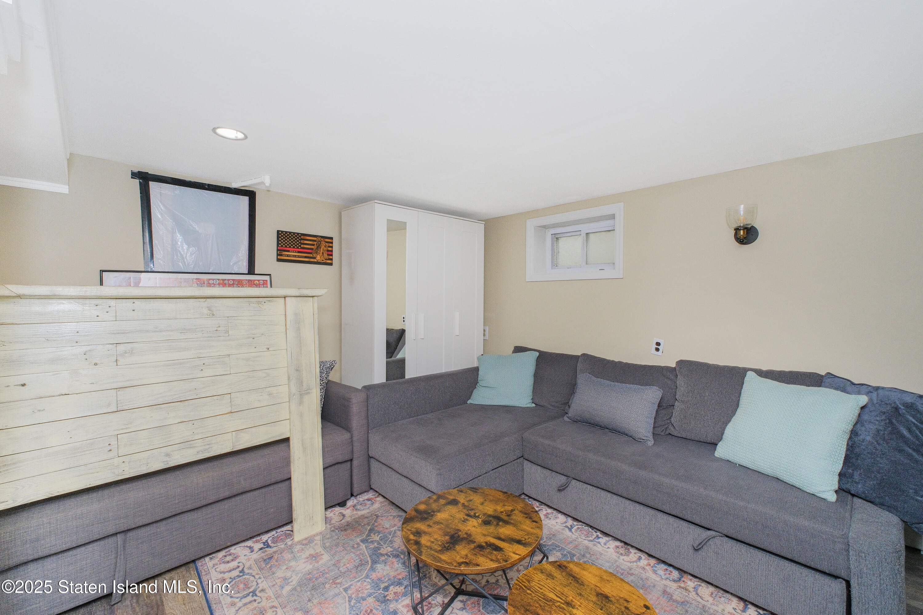 279 Saint John Avenue, Staten Island, New York image 30
