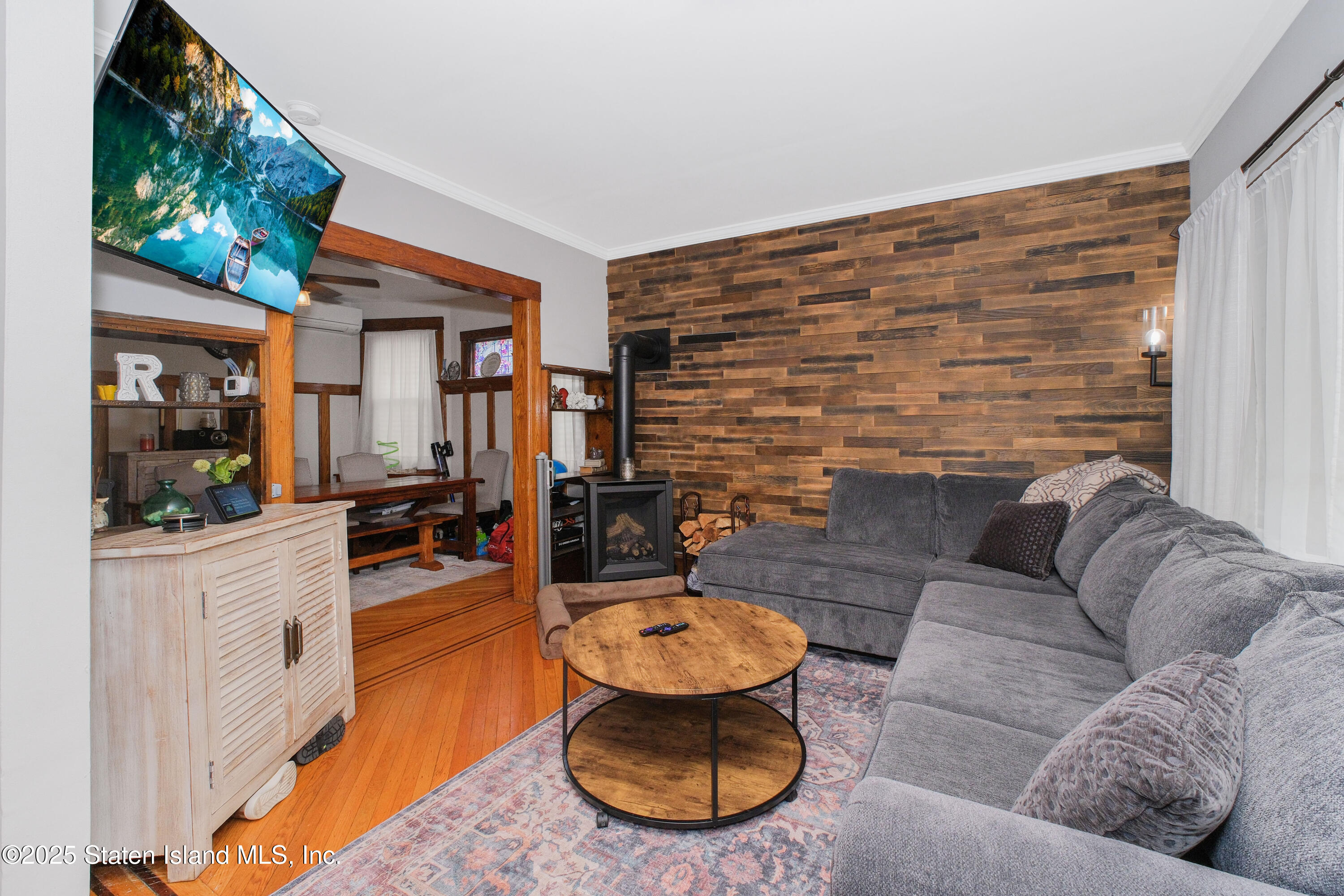 279 Saint John Avenue, Staten Island, New York image 6