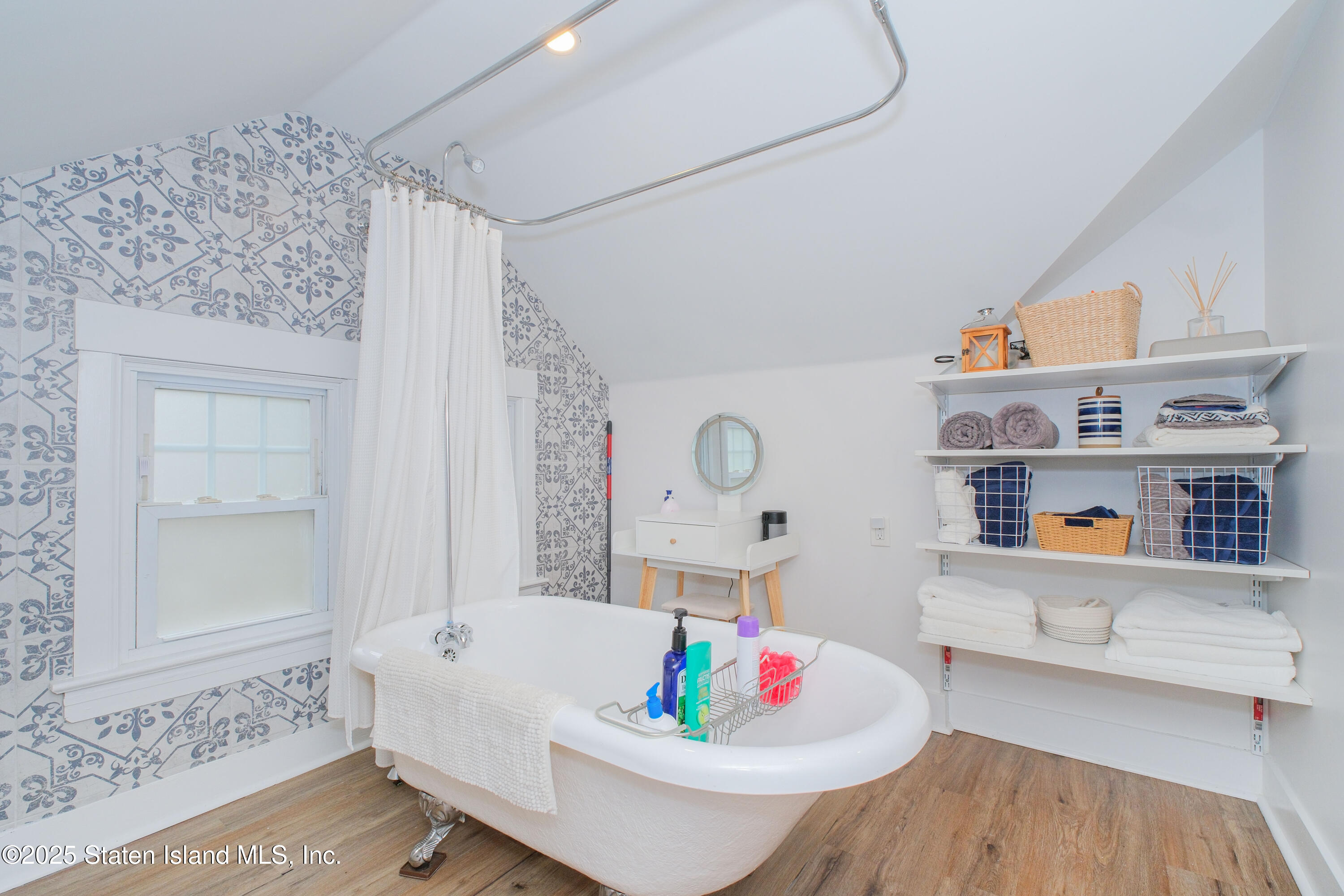 279 Saint John Avenue, Staten Island, New York image 28