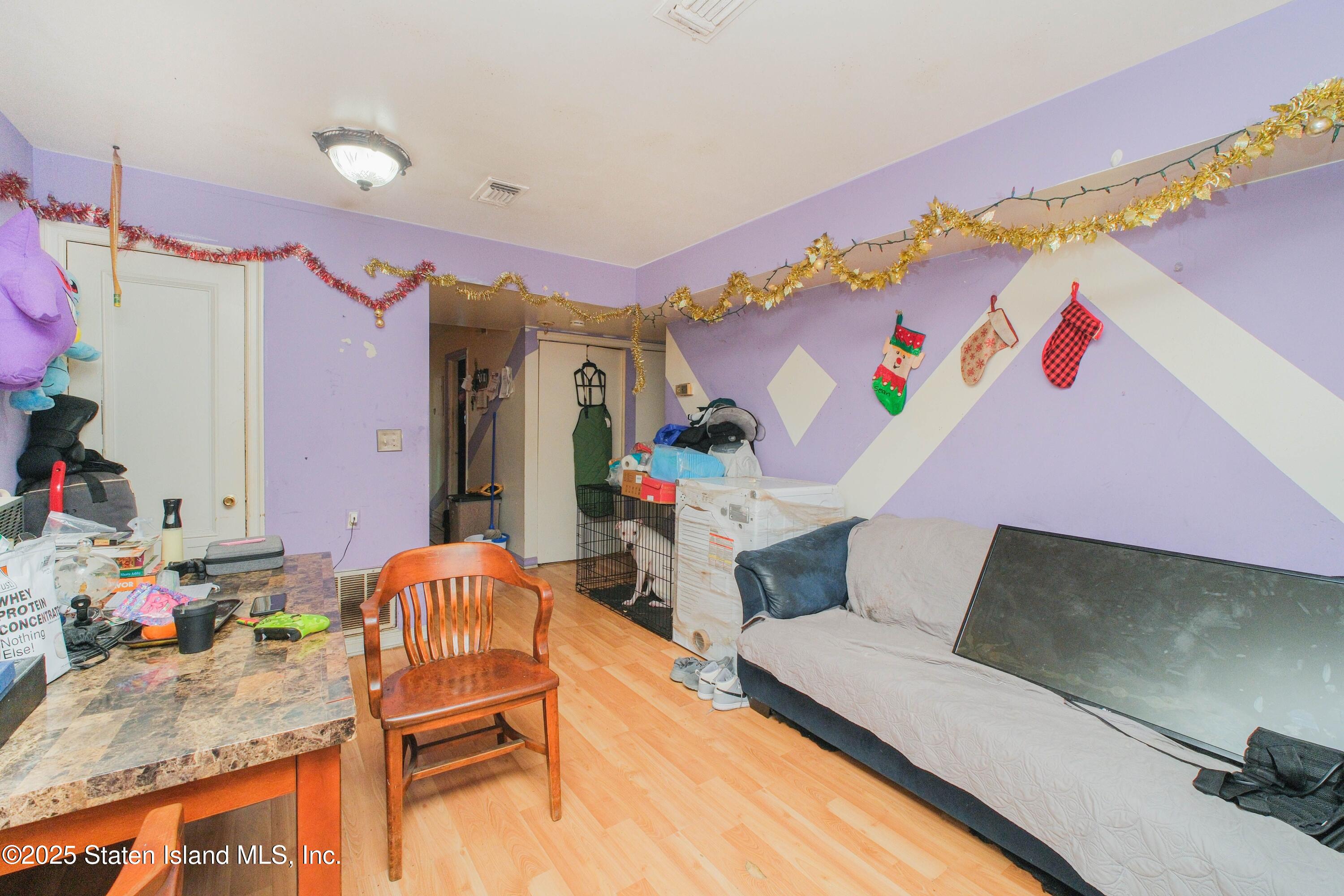 189 Pond Way #A, Staten Island, New York image 4