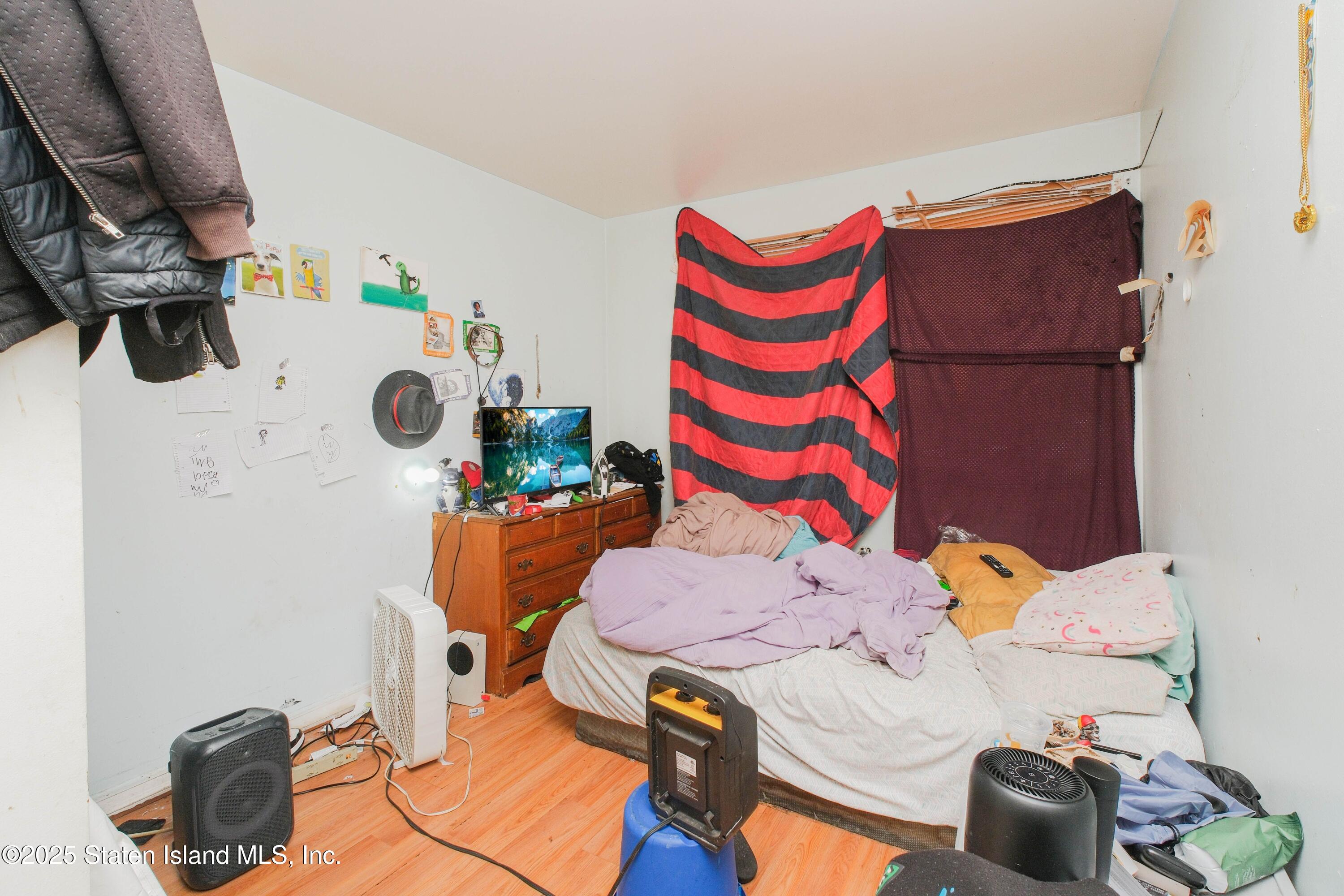 189 Pond Way #A, Staten Island, New York image 6