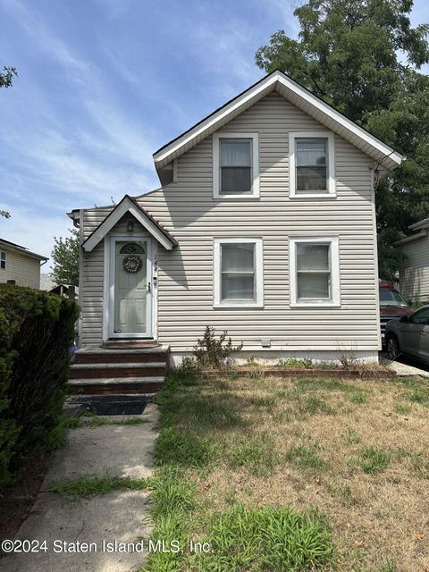 Photo of 144 Van Pelt Avenue, Staten Island, NY 10303 (MLS # 2403955)