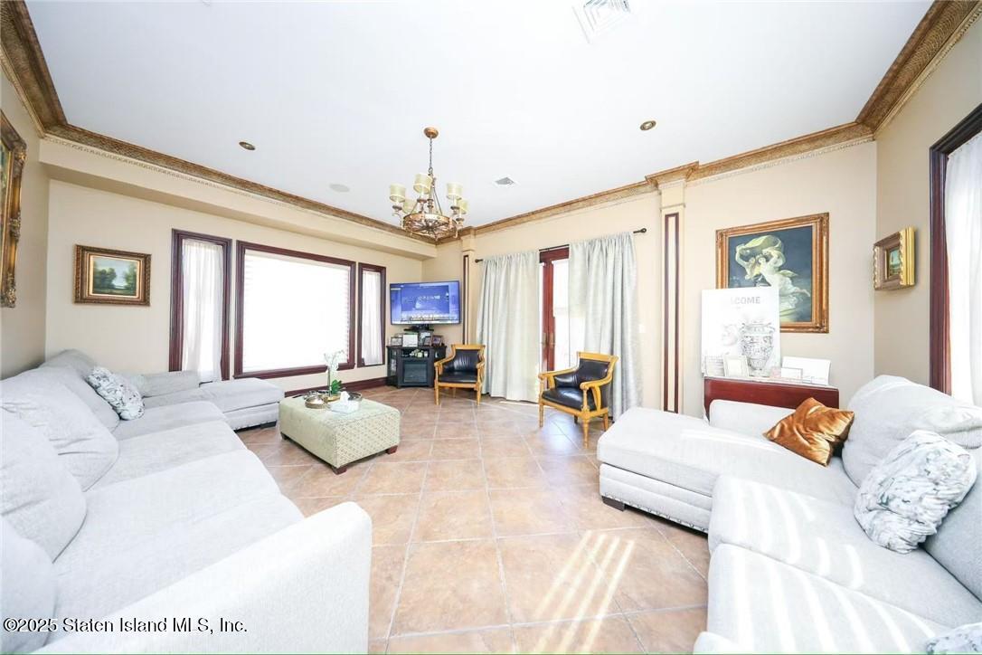 60 Lyman Place, Staten Island, New York image 6