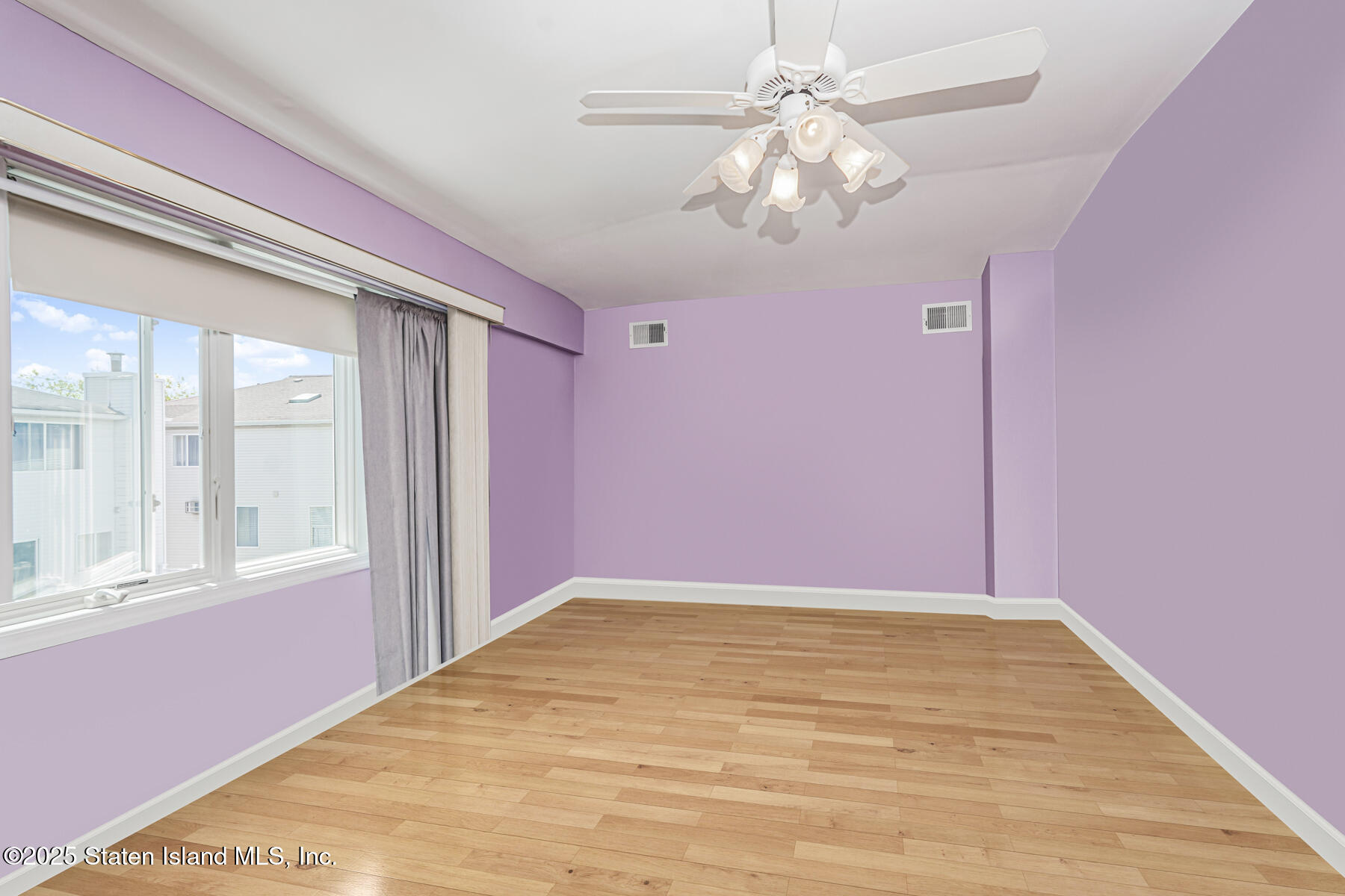 12 Sea Gate Court, Staten Island, New York image 19