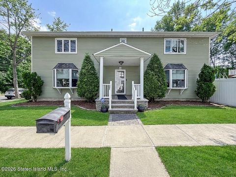 Multifamily For Sale - 282 Billiou Street<br/> Richmond County, Staten Island, NY 10312