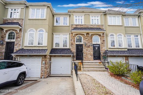 Photo of 196 Presentation Circle, Staten Island, NY 10312 (MLS # 2601447)