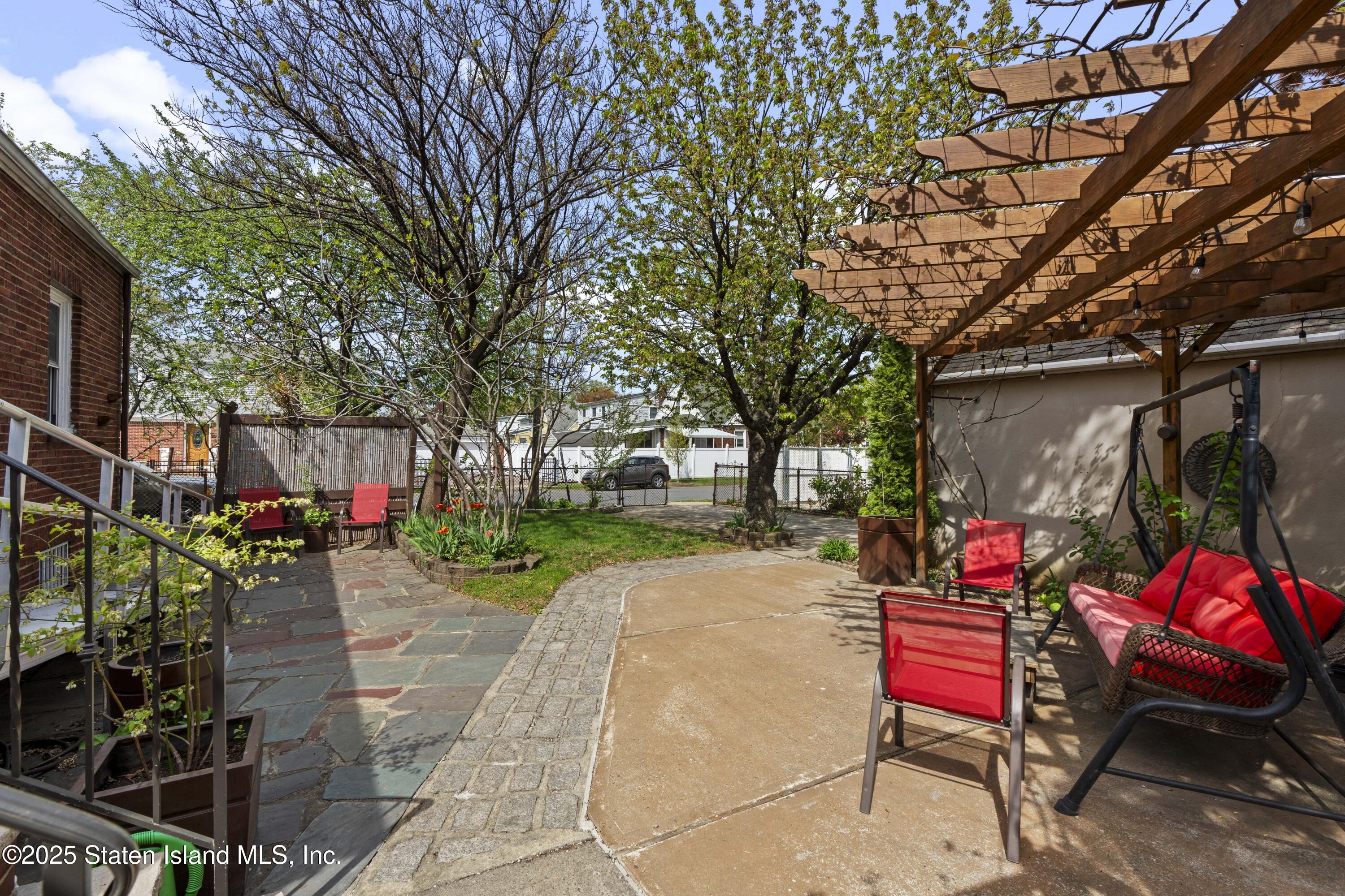 221 Willowbrook Road, Staten Island, New York image 8