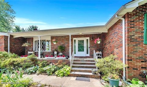 Photo of 399 Gravel Hill Road, Monroe Township, NJ 08831 (MLS # 2502244)