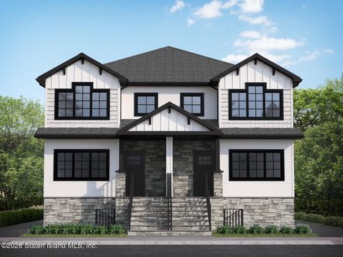 Photo of 12 Harris Lane, Staten Island, NY 10309 (MLS # 2600245)