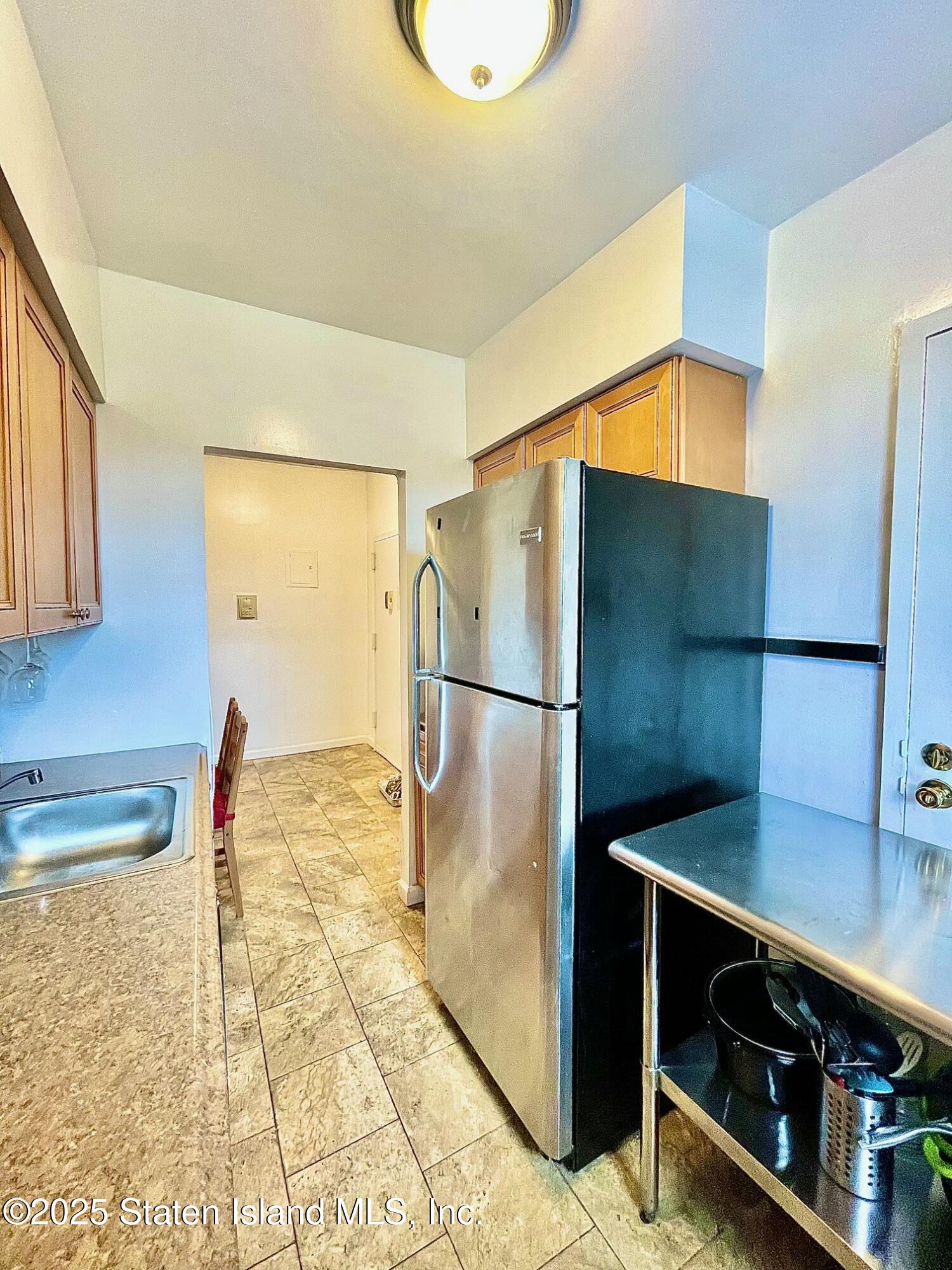 422 Maryland Avenue #3A, Staten Island, New York image 6