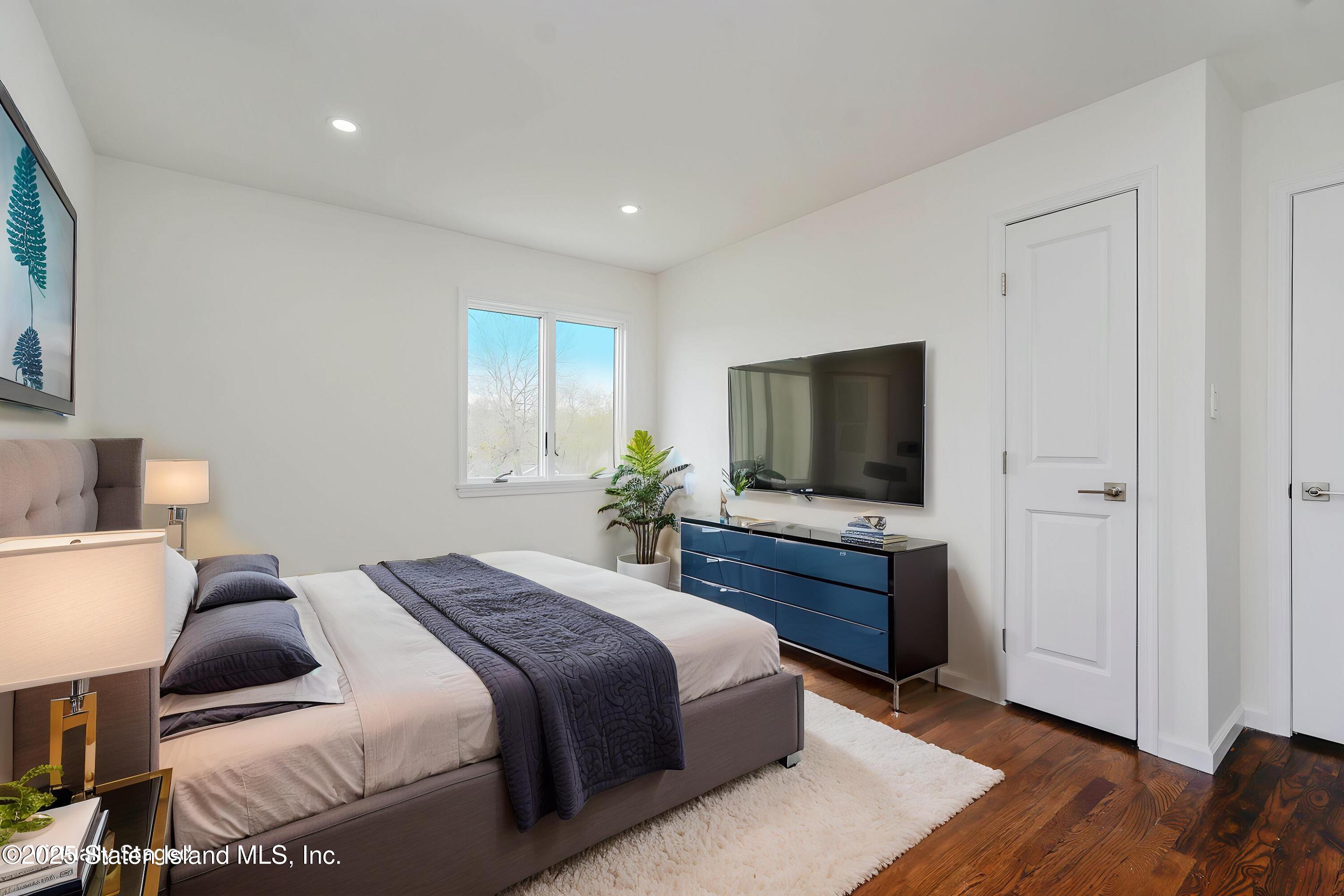223 Alden Court, Aberdeen, New Jersey image 14