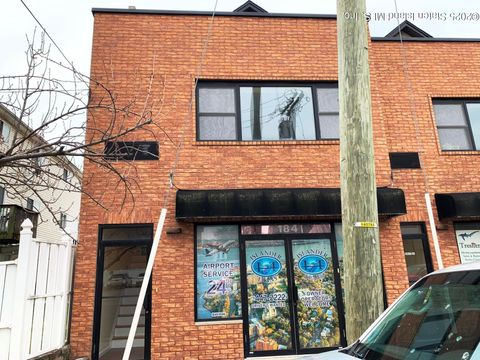 Photo of 184 Robin Road #2, Staten Island, NY 10305 (MLS # 2502325)